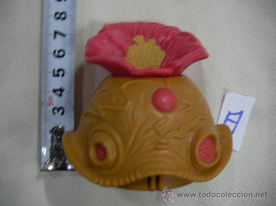 Figuras de Borracha e PVC: CASCO CON LUPA