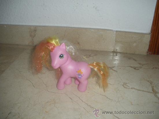 Figuras de goma y PVC: MI PEQUE&Ntilde;O PONY FABRICADO POR HASBRO A&Ntilde;O 2002, 111-1