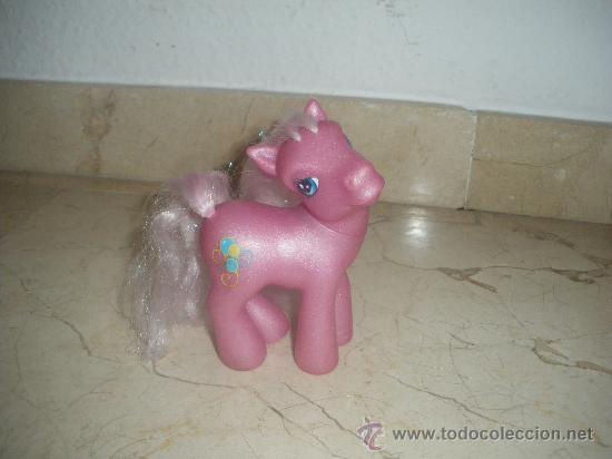 Figuras de goma y PVC: MI PEQUE&Ntilde;O PONY FABRICADO POR HASBRO A&Ntilde;O 2004 111-1