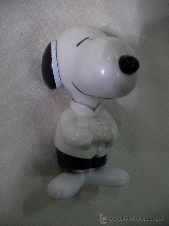 Figuras de goma y PVC: ------ SNOOPY ------ - Foto 1
