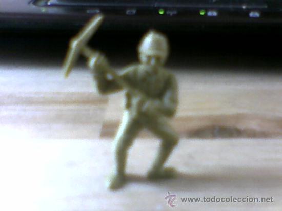 Figuras de goma y PVC: Soldado soldadito DUnkin - Foto 1
