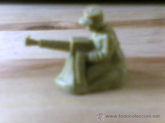 Figuras de goma y PVC: Soldado soldadito DUnkin - Foto 1