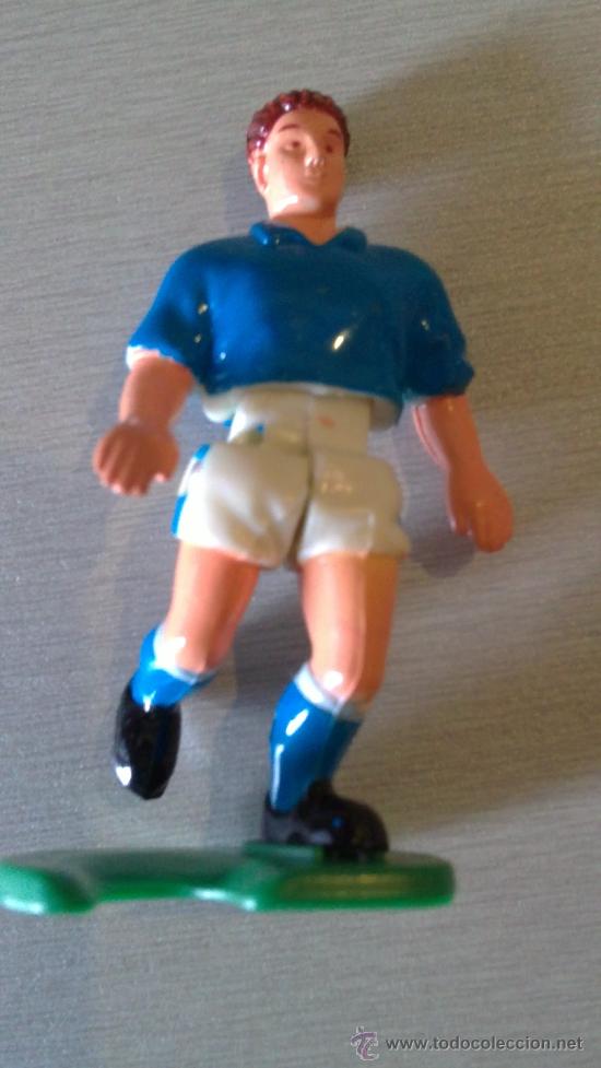 Rubber and PVC Figures: mu&ntilde;eco futbolista articulado