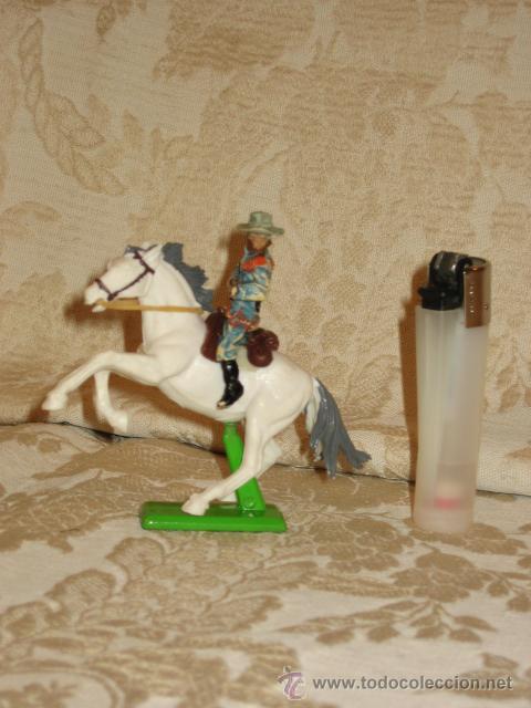 Figuras de goma y PVC: VAQUERO MARCA DEETAIL - Foto 1