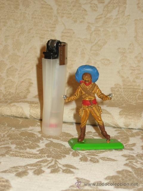 Figuras de goma y PVC: VAQUERO MARCA DEETAIL - Foto 1