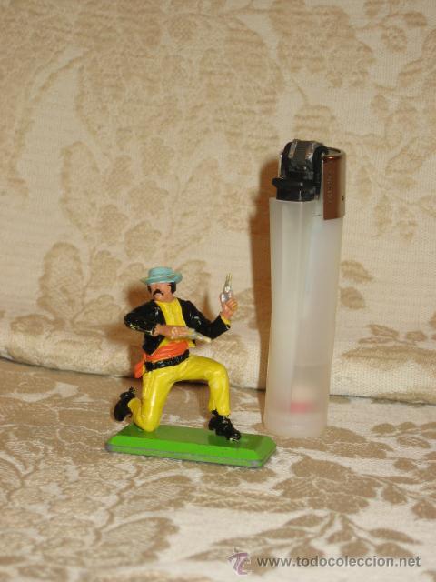 Figuras de goma y PVC: VAQUERO MARCA DEETAIL - Foto 1