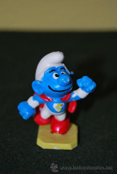 Figuras de goma y PVC: PITUFO SUPERMAN - FIGURA DE PVC - Foto 1