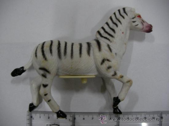 Figuras de goma y PVC: CEBRA - ENVIO GRATIS A ESPA&Ntilde;A - Foto 1