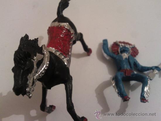 Figuras de goma y PVC: indio con caballo (mas 3&euro;gastos envio) - Foto 3