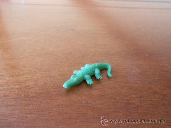 Figuras de goma y PVC: FIGURA CHICLES DUNKIN COCODRILO - Foto 1