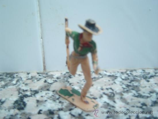 Figuras de Borracha e PVC: FIGURA . GOMA O PVC.