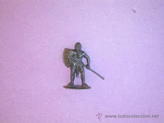 Figuras de goma y PVC: FIGURA PIPERO - Foto 1