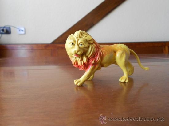 Figuras de goma y PVC: ANTIGUAS FIGURAS DE ANIMALES: LE&Oacute;N FABRICANTE DESCONOCIDO