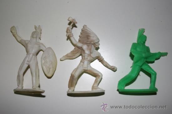 Figuras de goma y PVC: 3 figuras comansi. - Foto 1