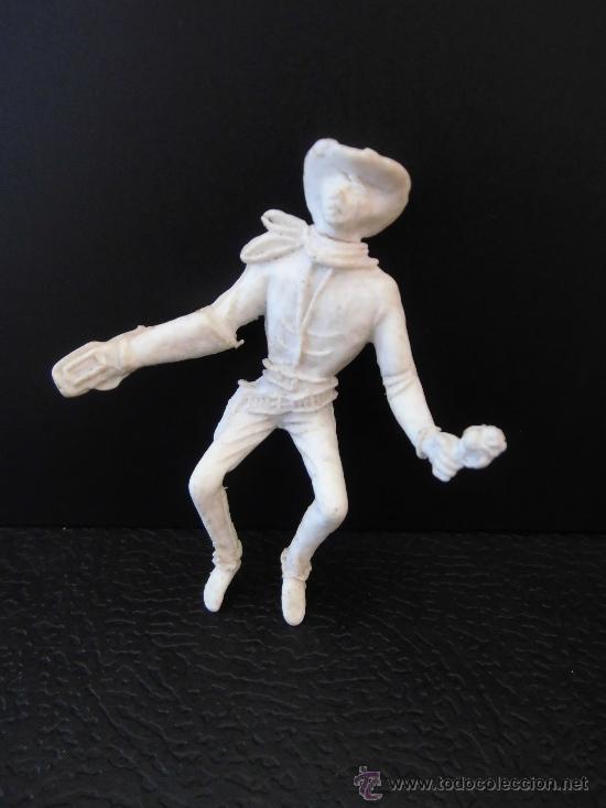 Figuras de goma y PVC: ANTIGUO VAQUERO DE PLASTICO   A&Ntilde;OS 60-70