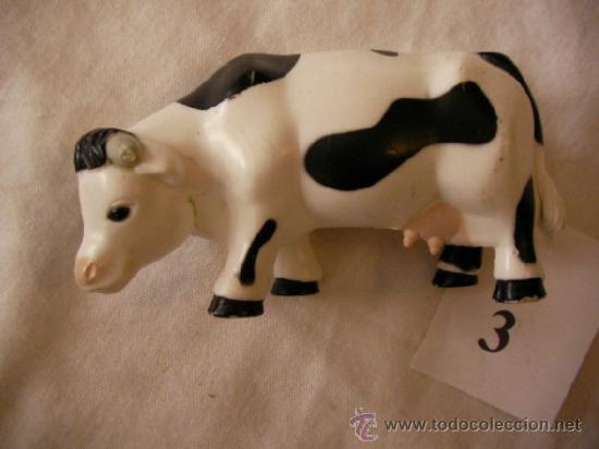 Figuras de goma y PVC: MU&Ntilde;ECO DE GOMA Y PVC VACA - Foto 1