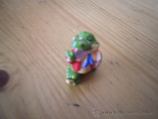 Figuras de goma Kinder: MU&Ntilde;ECO DE KINDER SORPRESA  COCODRILO - Foto 1