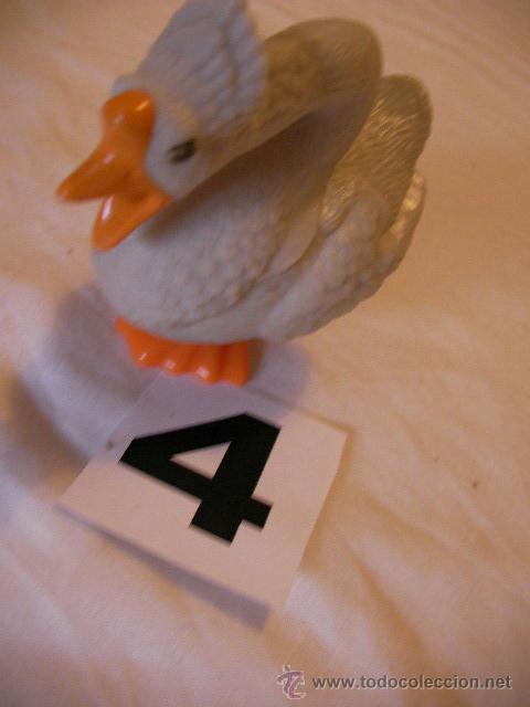 Figuras de goma y PVC: CISNE - Foto 1
