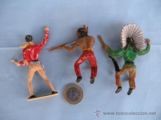 Figuras de goma y PVC: INDIOS Y PISTOLERO. OESTE. COMANSI - Foto 3