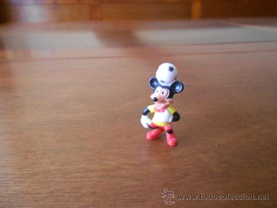 Figuras de goma Kinder: PERSONAJE DISNEY DE KINDER: MICKEY MOUSE - Foto 1