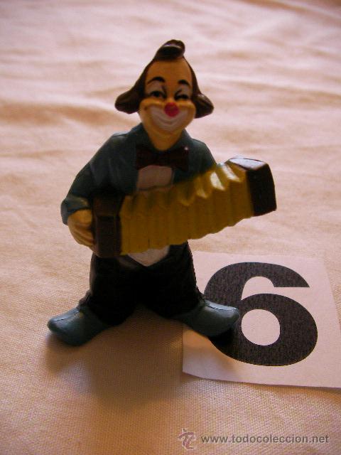 Figuras de goma y PVC: PAYASO CON INSTRUMENTO - - Foto 1