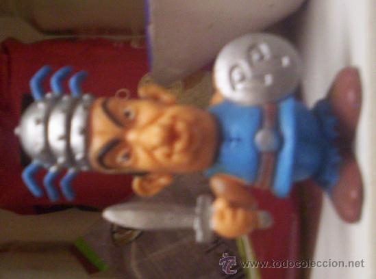 Rubber and PVC Figures: ALVAREZ CASCOS - FIGURA DE GALLEGO Y REY - LOS MONCLIS - STAR TOYS