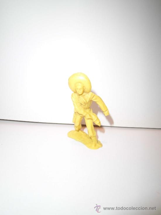 Figuras de goma y PVC: VAQUERO DE PLASTICO - Foto 1