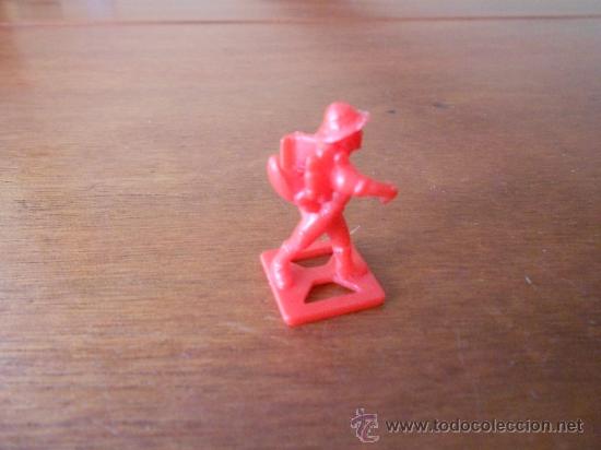 Figuras de goma Kinder: FIGURA EXPLORADOR KINDER? - Foto 2