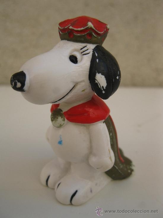 Figuras de Goma y PVC: SNOOPY CORONADO - FIGURA DE PVC.