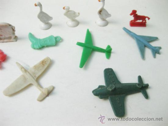 Figuras de goma y PVC: LOTE DE FIGURAS DE PLASTICO PREMIUM - ANIMALES Y AVIONES - BIMBO