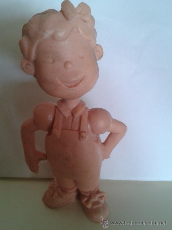 Figuras de goma y PVC: NI&Ntilde;O (CE 1999) - Foto 1