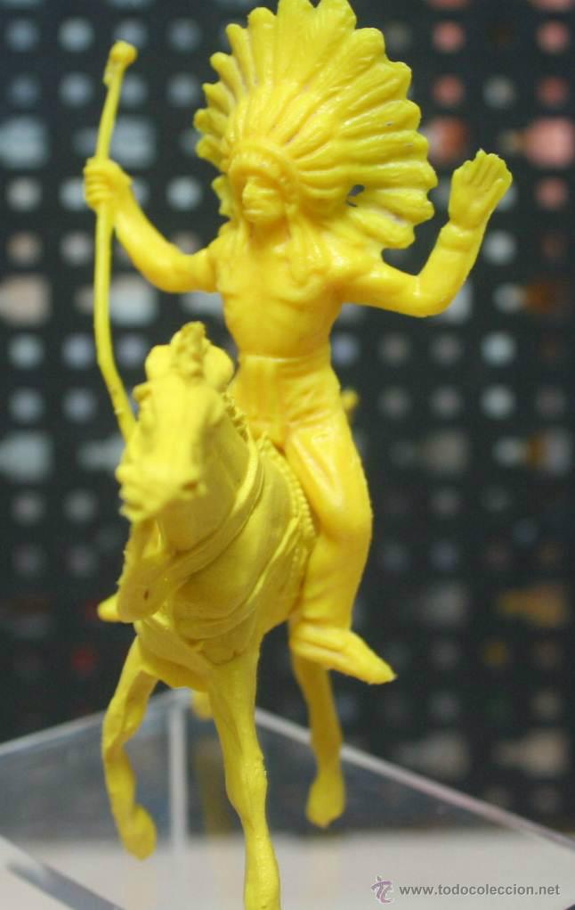 Figuras de goma y PVC: CABALLO E INDIO DE PLASTICO . SIN DATOS - Foto 1