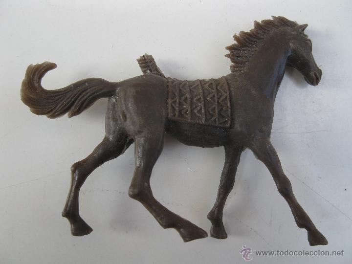 Figuras de goma y PVC: ANTIGUO CABALLO DE PL&Aacute;STICO. - Foto 1