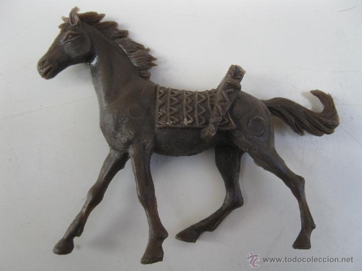 Figuras de goma y PVC: ANTIGUO CABALLO DE PL&Aacute;STICO. - Foto 2