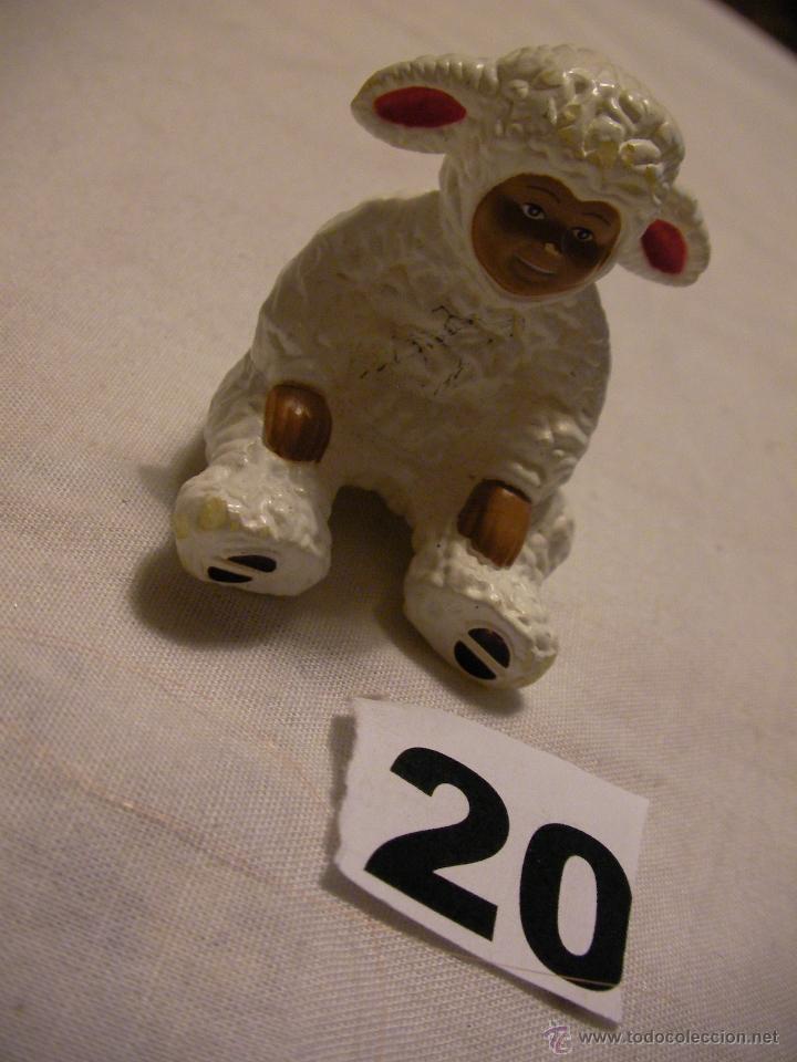 Rubber and PVC Figures: NI&Ntilde;O CON DISFRAZ DE OVEJA - ENVIO GRATIS A ESPA&Ntilde;A