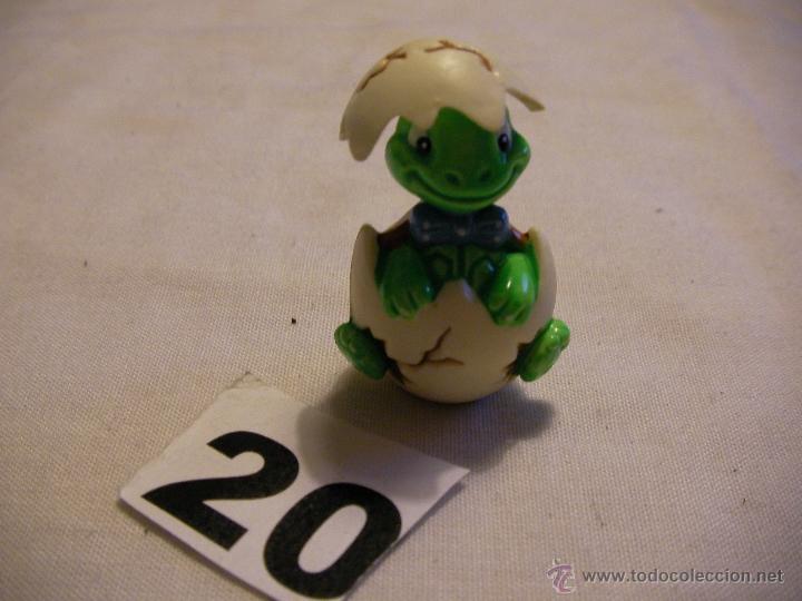 Rubber and PVC Figures: PEQUE&Ntilde;A TORTUGA SALIENDO DEL HUEVO - ENVIO GRATIS A ESPA&Ntilde;A