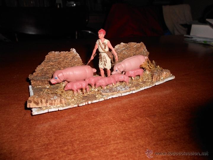 Figuras de Goma y PVC: ANTIGUO CONJUNTO DE PASTOR Y CERDITOS PARA EL BEL&Eacute;N