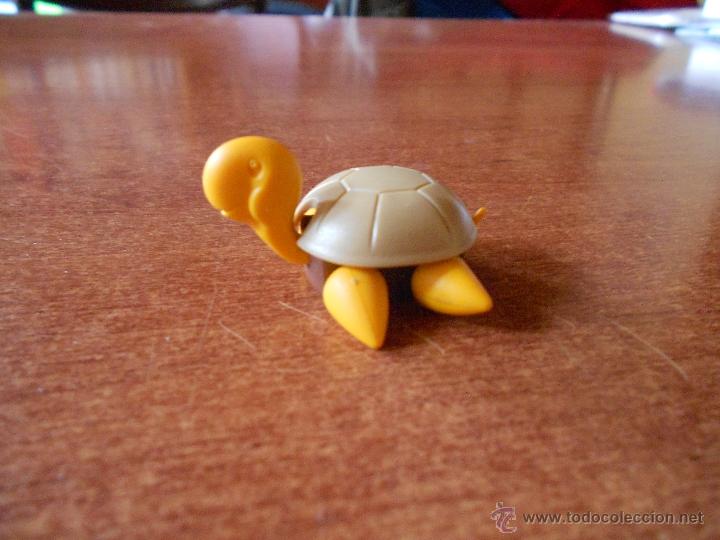 Figuras de Borracha e PVC: FIGURITA PERSONAJE DE KINDER SORPRESA