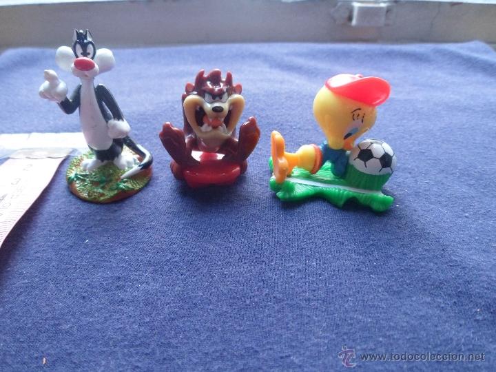 Kinder Figures: LOTE DE 3 FIGURAS DE PLASTICO, KINDER. LOONEY TOONS