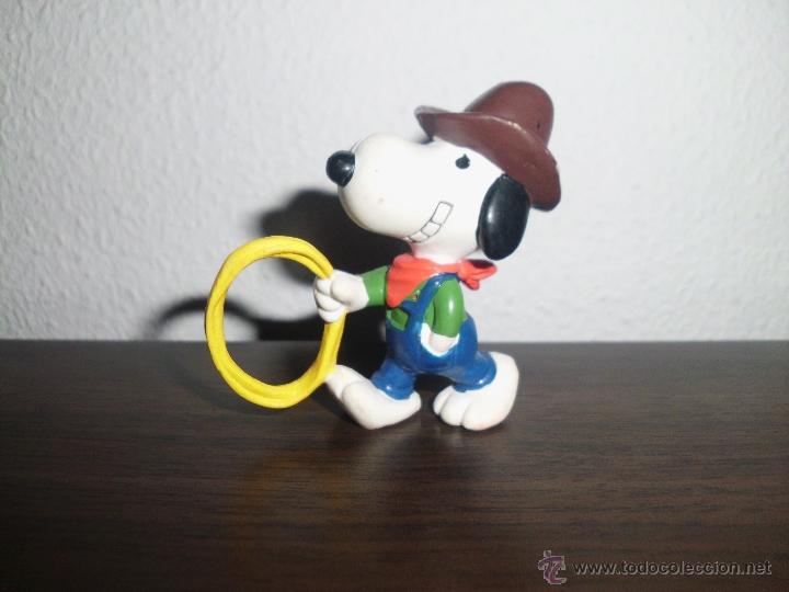 Figuras de goma y PVC: mu&ntilde;eco figura snoopy snopy - Foto 1