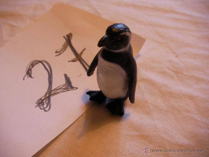 Figuras de goma y PVC: PINGUINO - ENVIO GRATIS A ESPA&Ntilde;A - Foto 1