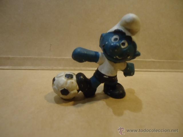 Figuras de Goma y PVC: PITUFO FUTBOLISTA IGNORO EQUIPO FUTBOL SMURF