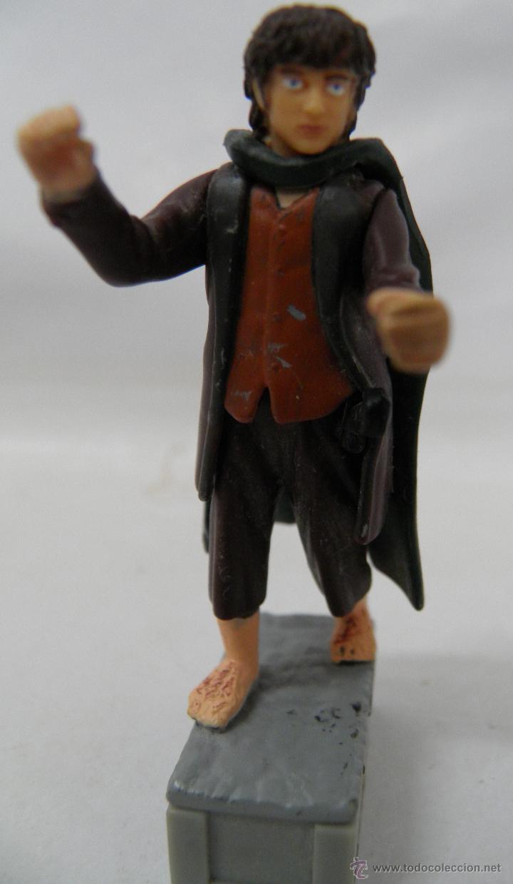 Figuras de goma y PVC: FRODO,EL SE&Ntilde;OR DE LOS ANILLOS, NLP  2001 - Foto 1