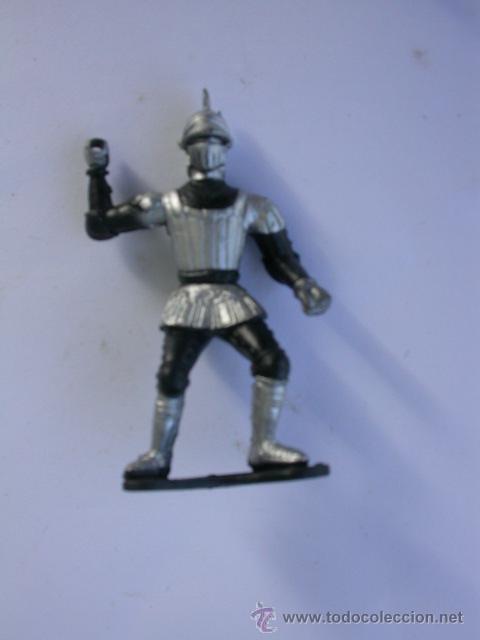Figuras de goma y PVC: FIGURA PIPERO - Foto 1