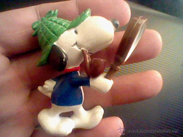 Figuras de Goma y PVC: Snoopy pintado a mano Sherlock Holmes aprox 6 cm escrito united feature 1958 66