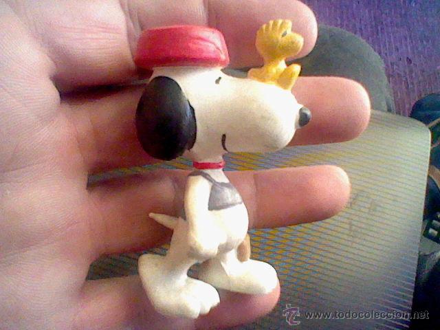 Figuras de Goma y PVC: Snoopy and his bird pintado a mano  aprox 6 cm escrito united feature 1958 66