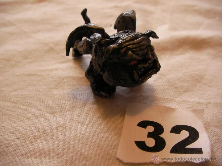 Figure di Gomma e PVC: BULDOG DEMONIACO CON ALAS - ENVIO GRATIS A ESPA&Ntilde;A
