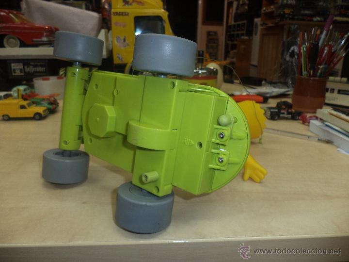 Figuras de goma y PVC: Burt Simpson en Skate /Monopat&iacute;n - Foto 5