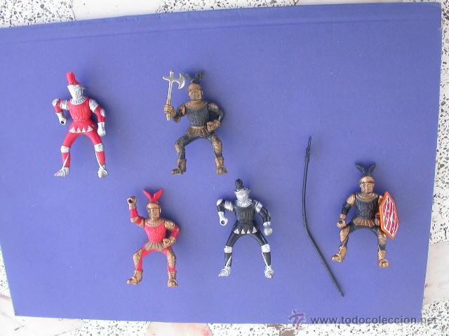 Figuras de goma y PVC: FIGURA PIPERO - Foto 1