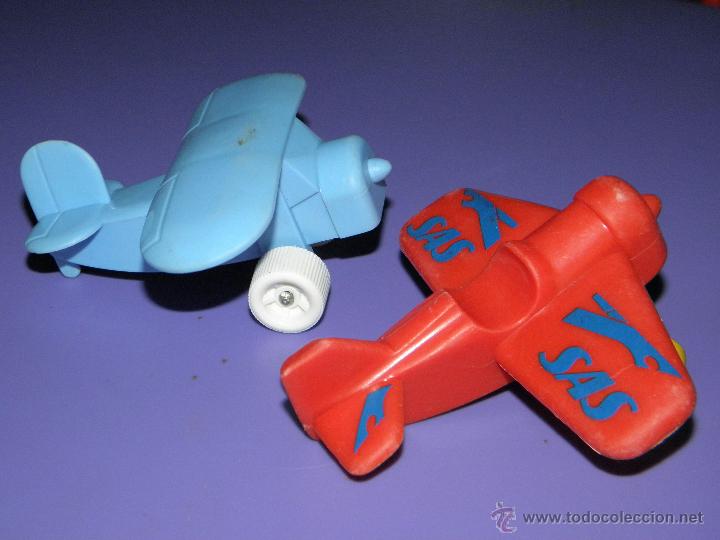 Figuras de goma y PVC: Lote de dos aviones de Vikingplast, Viking Toys Sweden, a&ntilde;os 80 irrompibles
